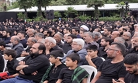 حضور محمدحسن عاقل منش عضو شورای اسلامی شهر رشت و دکتر رحیم شوقی شهردار رشت در مراسم عزاداری عصر عاشورا و اجرای نمایش آیینی ویژه عاشورا  با حضور خیل عظیم مشتاقان و عزاداران حسینی در مؤسسه فرهنگی و آموزشی گوهرشاد رشت