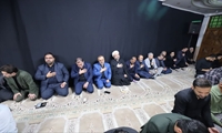 دومین روز از برگزاری مراسم عزاداری سرور و سالار شهیدان حضرت اباعبدالله الحسین علیه السلام با حضور رییس، اعضای شورای اسلامی ، شهردار و جمعی از مدیران و کارکنان شورا و شهرداری رشت در ساختمان شورای اسلامی شهر رشت