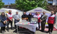 بازدید دکتر محمد حسین واثق کارگرنیا رئیس شورای اسلامی شهر رشت و محمد حسن عاقل منش رئیس کمیسیون گردشگری شورای شهر رشت از نمایشگاه خدمات جمعیت هلال احمر با مشارکت سازمان فرهنگی اجتماعی شهرداری  در پیاده راه فرهنگی رشت همزمان با هفته هلال احمر