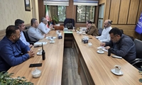 دیدار سیدشمس شفیعی رئیس کمیسیون برنامه، بودجه و حقوقی شورای شهر رشت با محمدباقر بشردانش شهردار منطقه ۵ و علیرضا حسنی رئیس سازمان سیمامنظر شهرداری رشت به منظور بهسازی و ساماندهی پارکهای مسکن مهر
